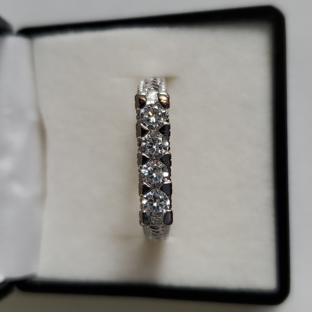Gorgeous Diamond Simulants Ring
